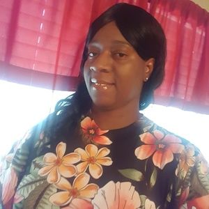 Meet your Posher, Shondrika